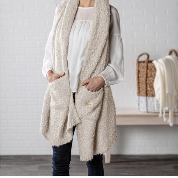 Demdaco Handmade Giving Shawl - Picture 2 of 8